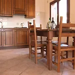 Aparthotel Cala Viola 3*