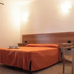 Cala Viola 3*