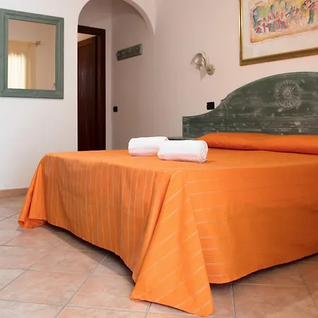 Cala Viola 3*