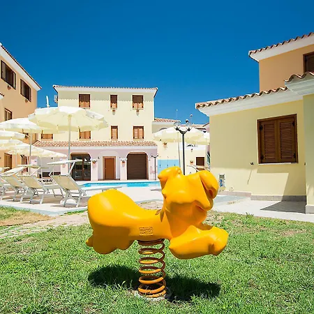 Cala Viola Aparthotel