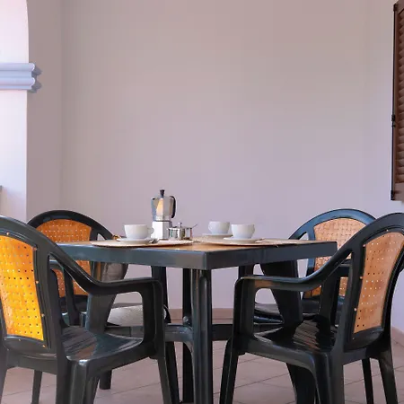 Cala Viola شقة فندقية 3*