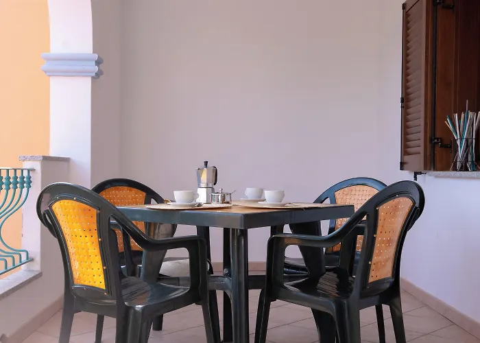 Cala Viola Apart Otel 3*